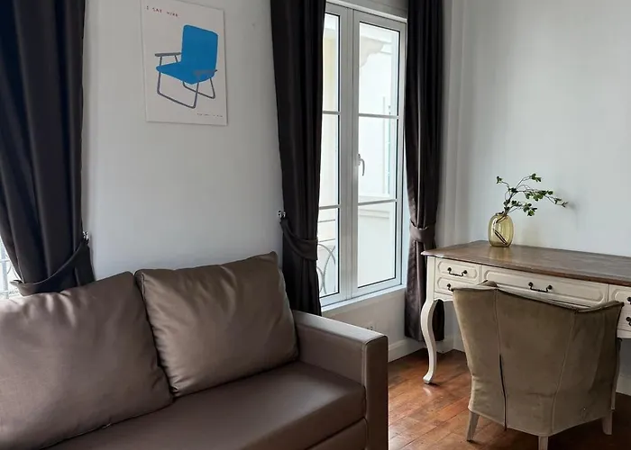 Entire 3bedroom Townhome, Shared Swimming Pool In Sukhumvit, 2901