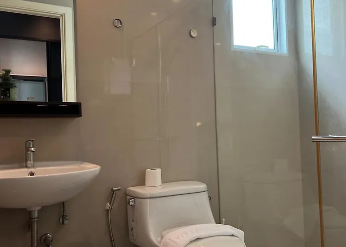 Entire 3bedroom Townhome, Shared Swimming Pool In Sukhumvit, 2901 度假居 曼谷