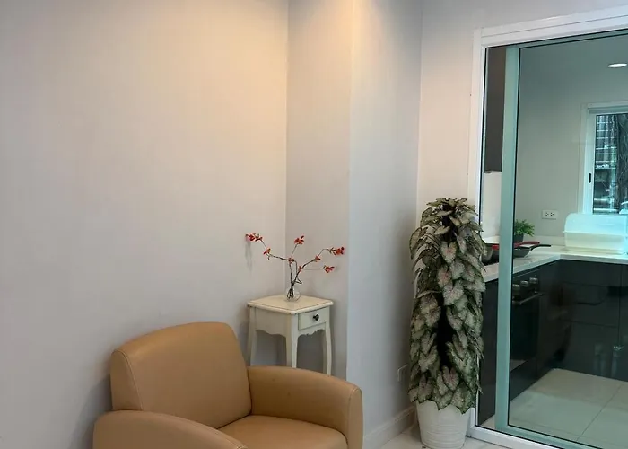 Entire 3bedroom Townhome, Shared Swimming Pool In Sukhumvit, 2901 * 曼谷